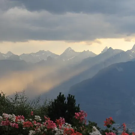 Panoramachalet Apartman Agettes